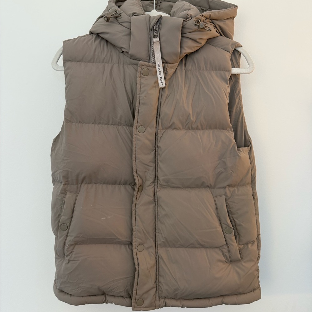 Aritzia Puffer Vest in Taupe